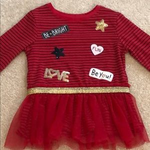 Adorable girls 4T long sleeve shirt 💘